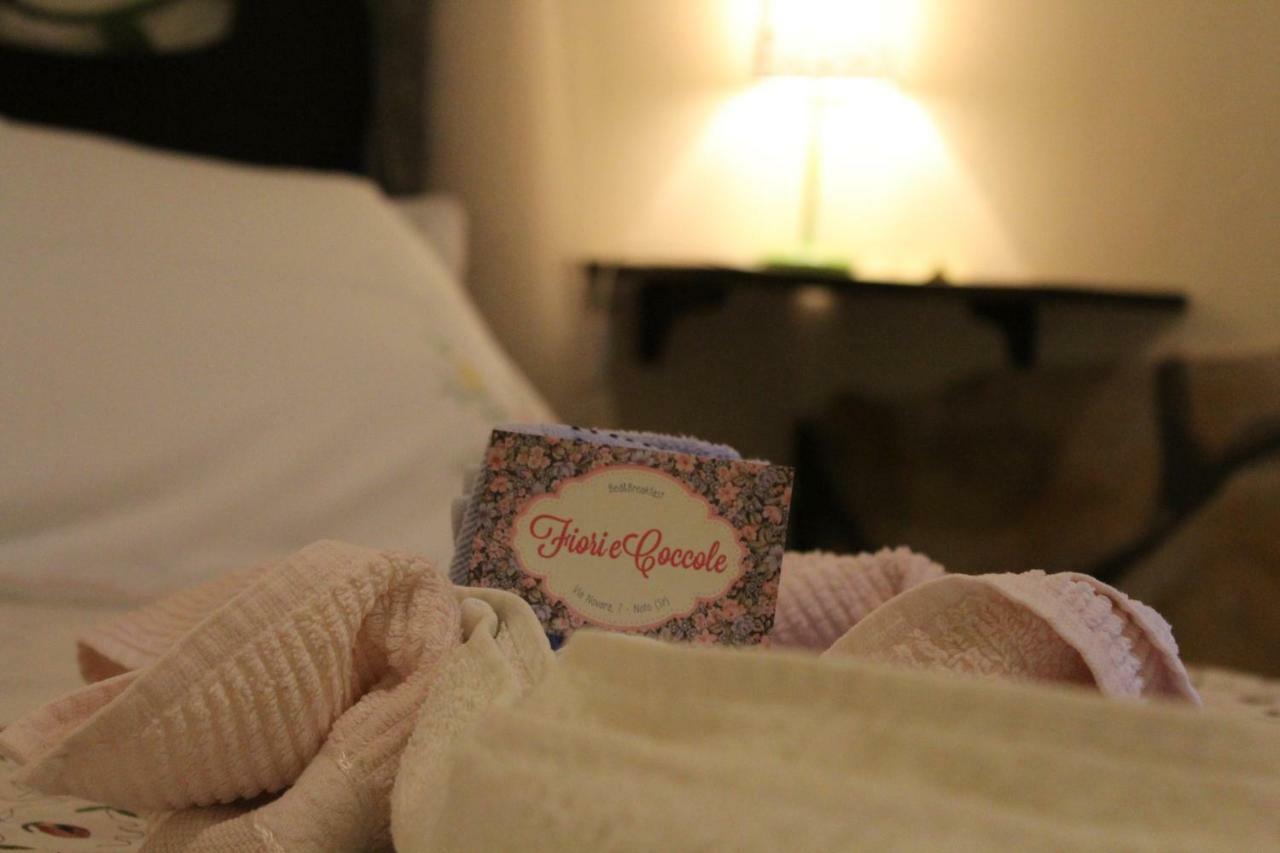 Fiori E Coccole Bed & Breakfast Noto Dış mekan fotoğraf